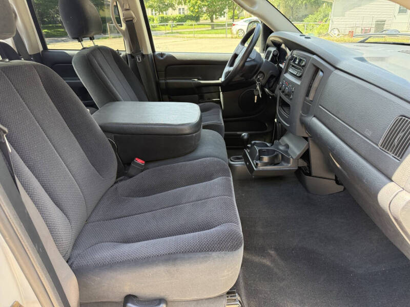 2005 Dodge Ram 1500 SLT