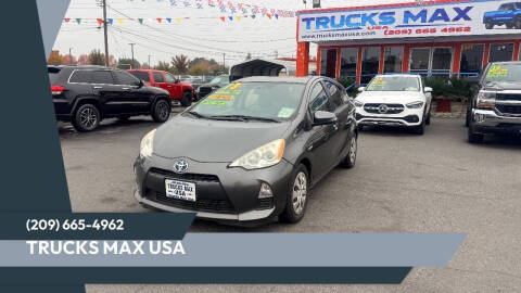2013 Toyota Prius c Three