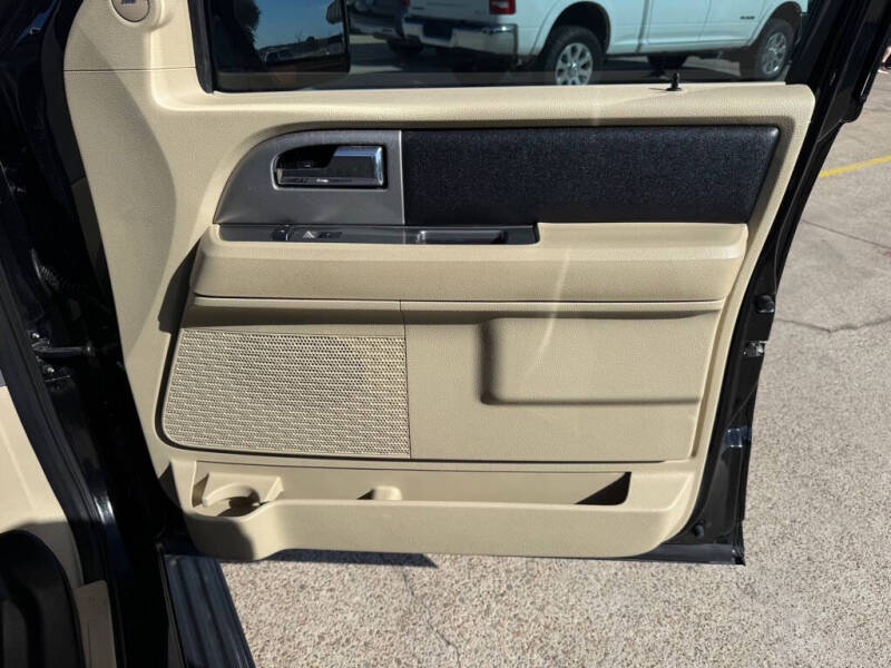 2016 Ford Expedition EL XLT