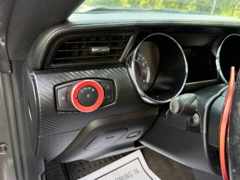 2016 Ford Mustang V6