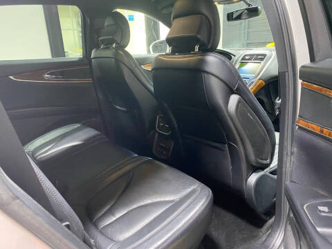 2016 Lincoln MKX Select