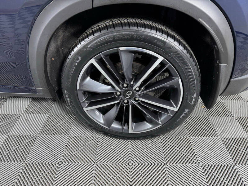 2023 Infiniti QX55 Essential