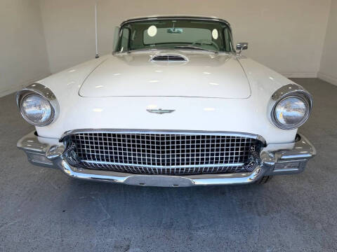 1957 Ford Thunderbird