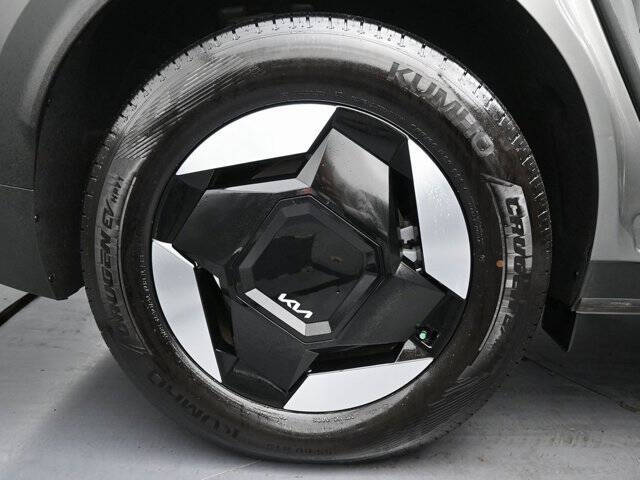 2024 Kia EV9 Light Long Range