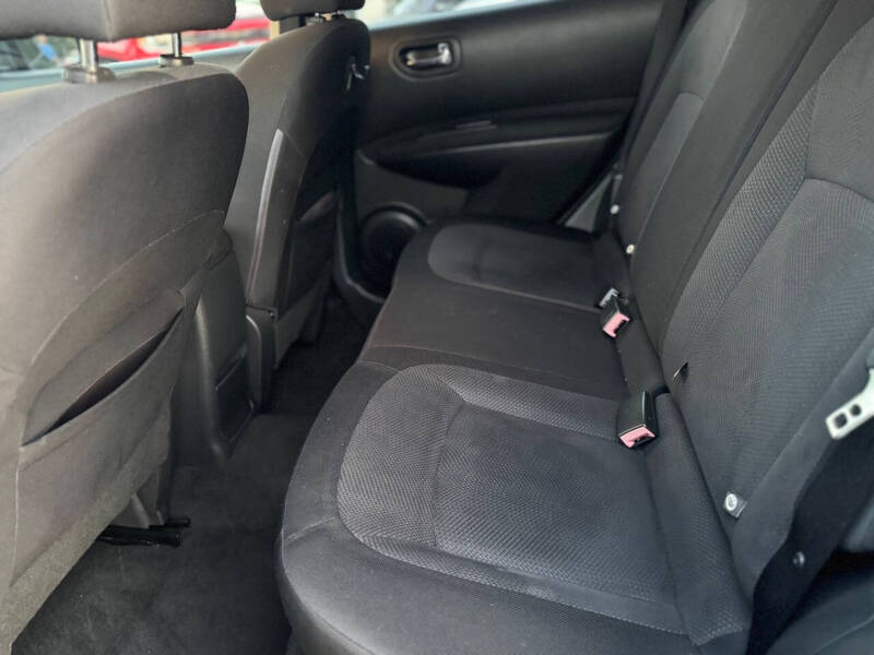 2011 Nissan Rogue S