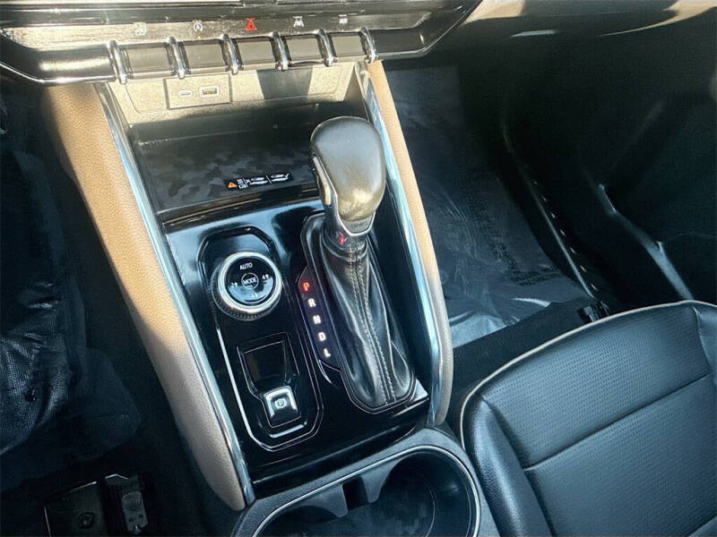 2023 GMC Canyon Denali