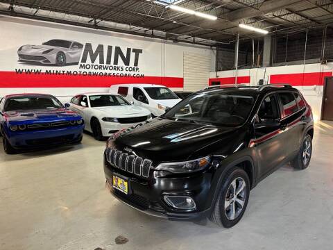 2019 Jeep Cherokee for sale at MINT MOTORWORKS in Addison IL