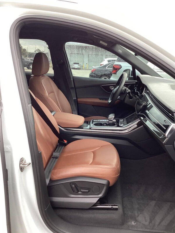 2021 Audi Q7 quattro Premium 45 TFSI