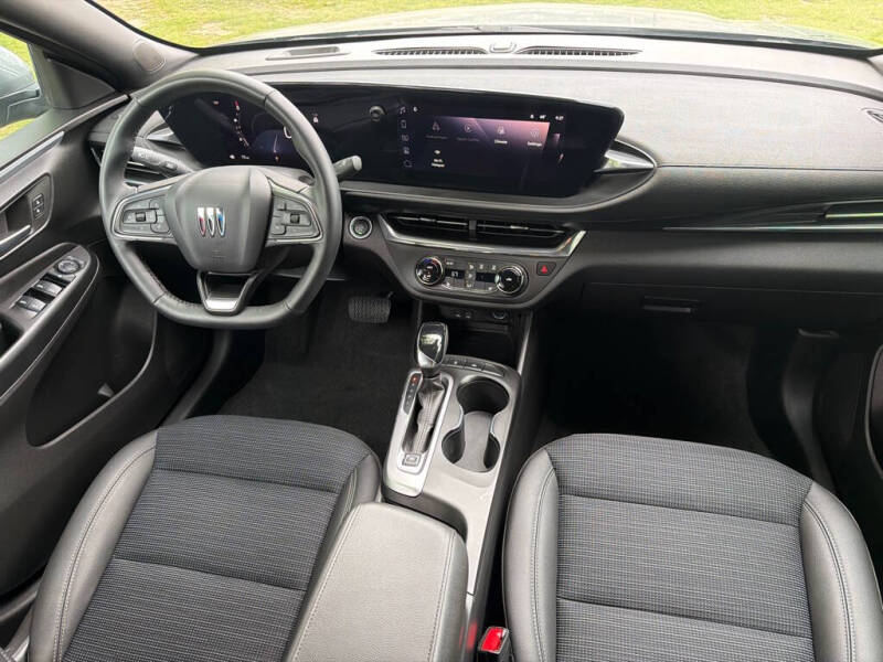 2025 Buick Envista Preferred