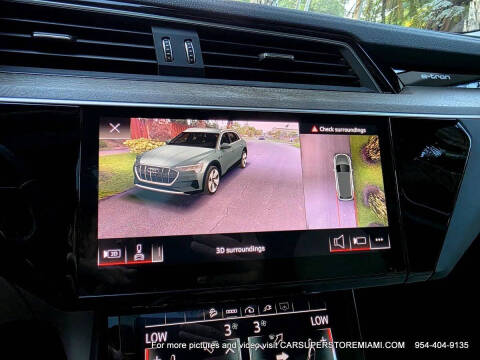 2021 Audi e-tron quattro Premium