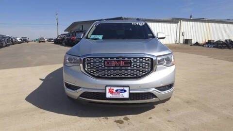 2017 GMC Acadia Denali