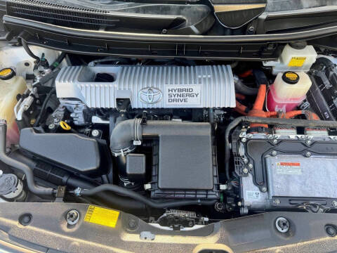 2012 Toyota Prius Two