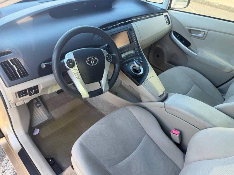 2010 Toyota Prius I