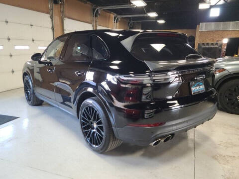 2023 Porsche Cayenne S