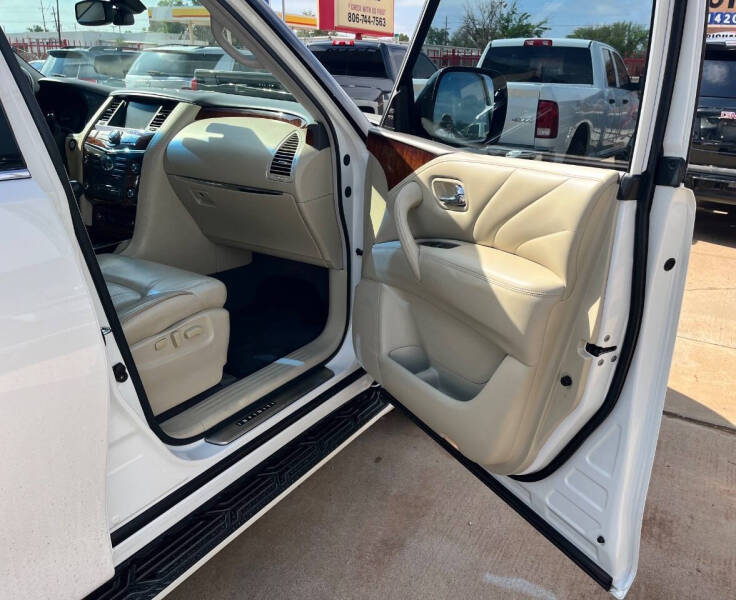 2017 Infiniti QX80