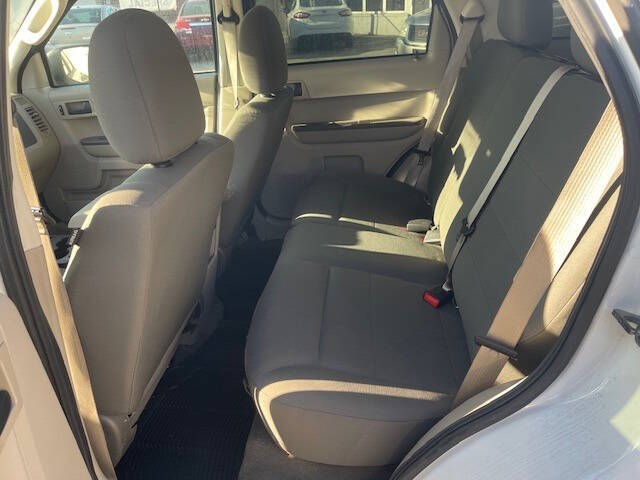 2011 Ford Escape XLS