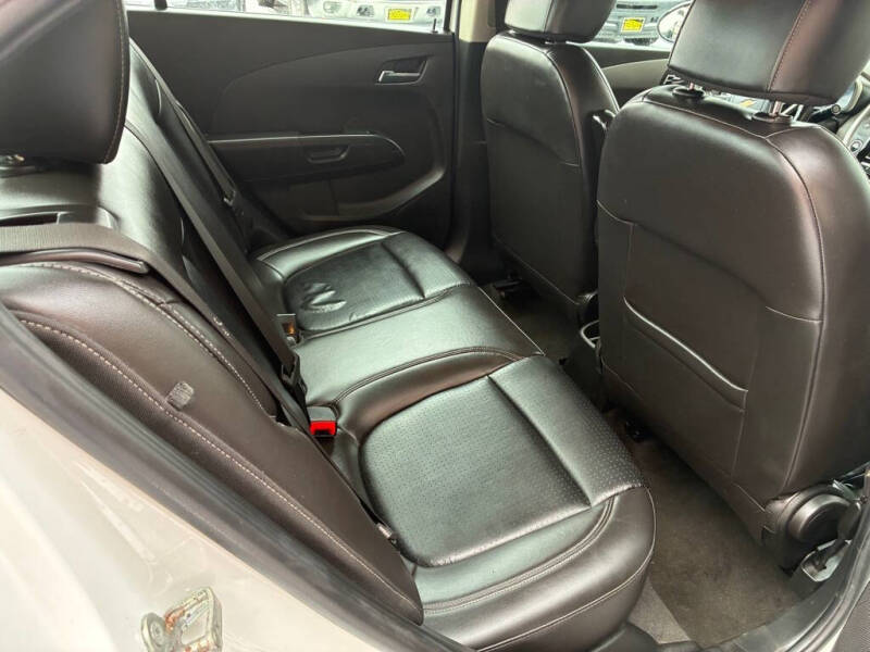 2017 Chevrolet Sonic Premier Auto