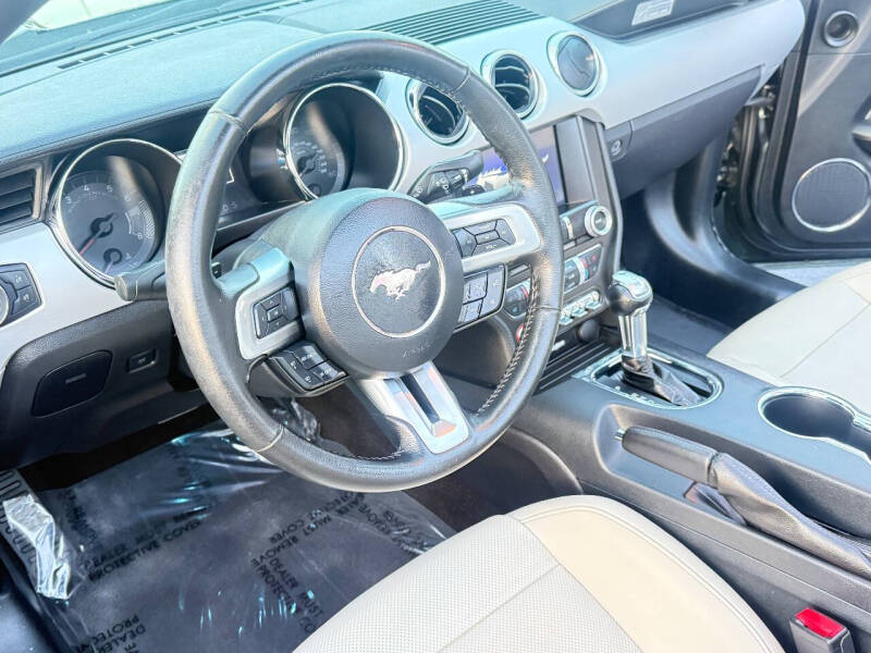 2016 Ford Mustang EcoBoost Premium