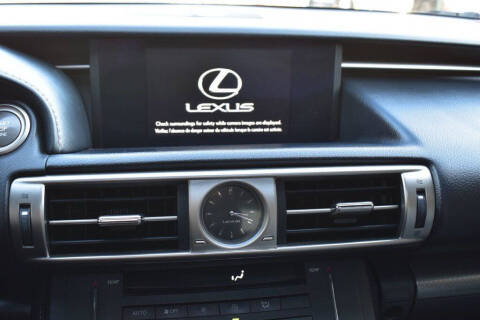 2016 Lexus IS 200t