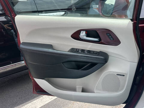 2017 Chrysler Pacifica Limited