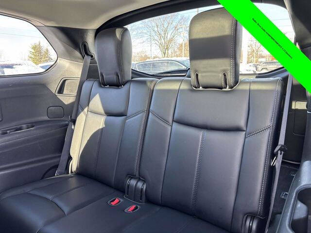 2017 Nissan Pathfinder SL