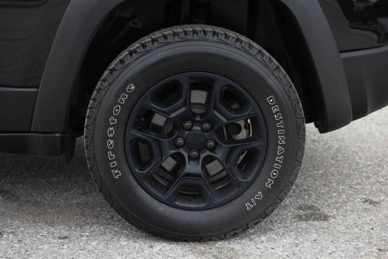 2022 Jeep Cherokee Trailhawk