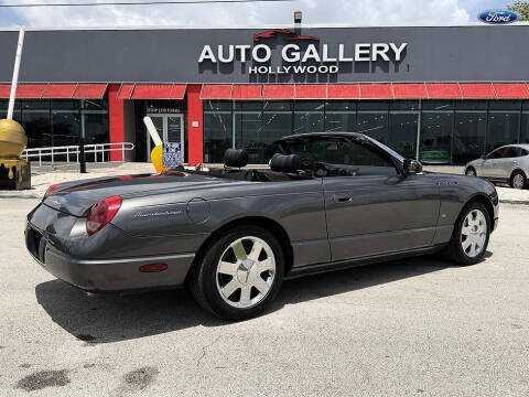 2003 Ford Thunderbird