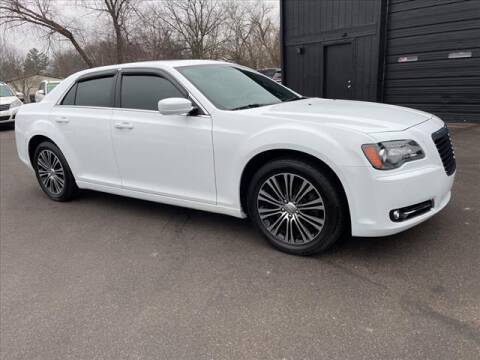 2014 Chrysler 300 for sale at HUFF AUTO GROUP in Jackson MI