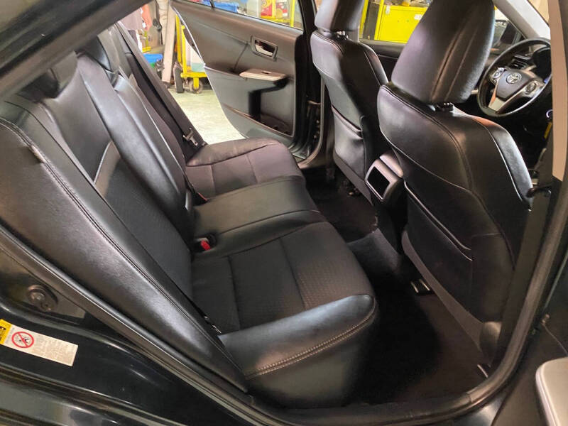 2014 Toyota Camry SE