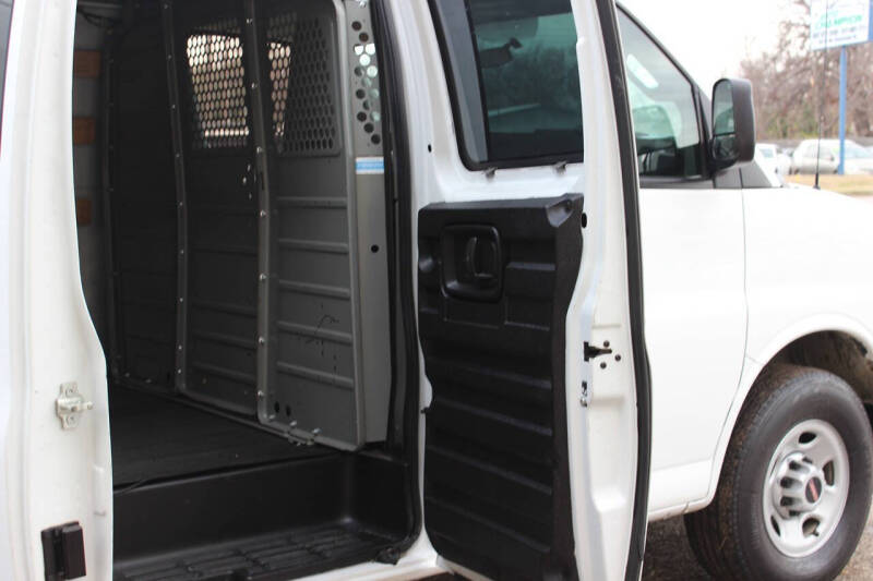 2019 Chevrolet Express 2500