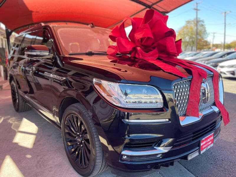 2019 Lincoln Navigator Reserve's photo