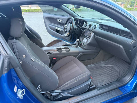 2018 Ford Mustang EcoBoost