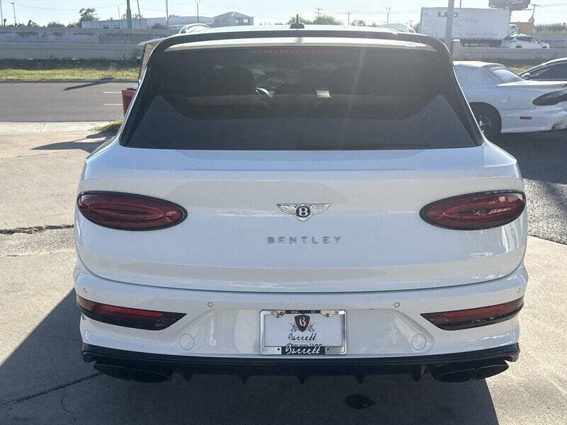 2024 Bentley Bentayga S V8