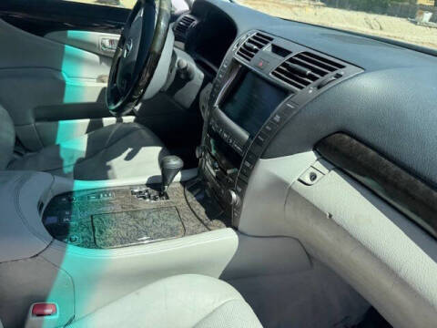 2007 Lexus LS 460