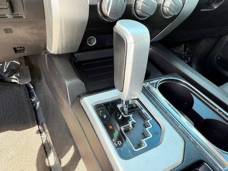 2016 Toyota Tundra SR5