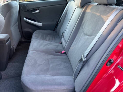 2010 Toyota Prius I