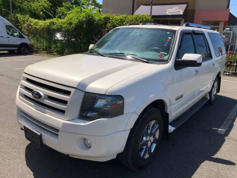 2007 Ford Expedition EL for sale at MAGIC AUTO SALES in Little Ferry NJ