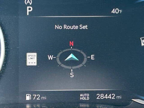 2025 Genesis GV70 2.5T Standard