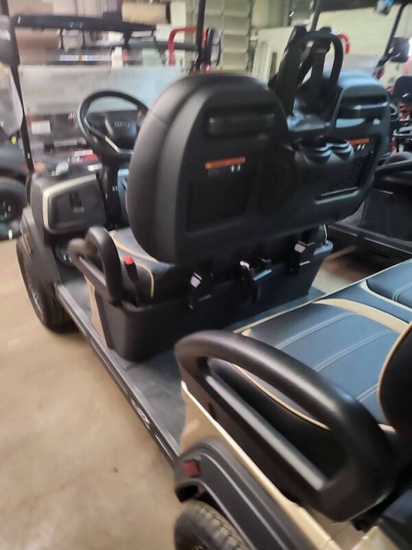 2025 Epic Carts E40fx