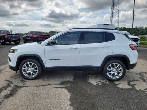 2024 Jeep Compass Latitude Lux