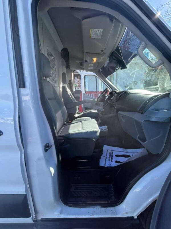2019 Ford Transit 250