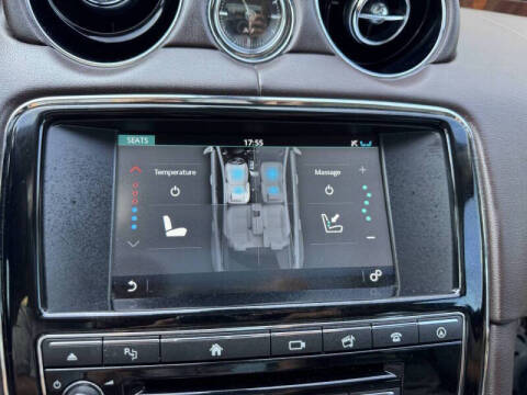 2016 Jaguar XJ R-Sport