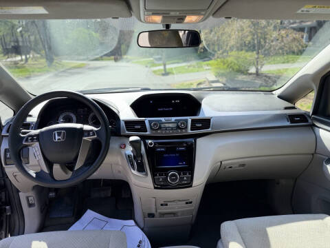 2016 Honda Odyssey SE