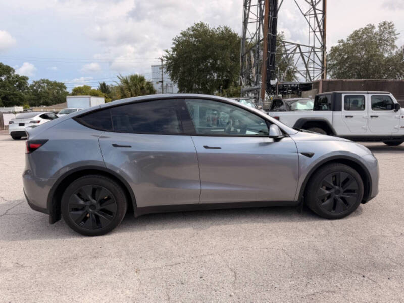 2024 Tesla Model Y Long Range