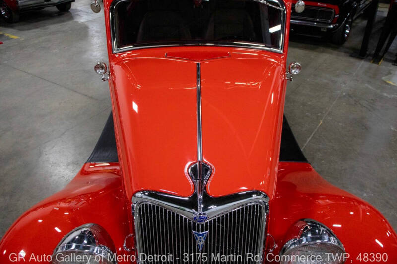 1934 Ford Tudor