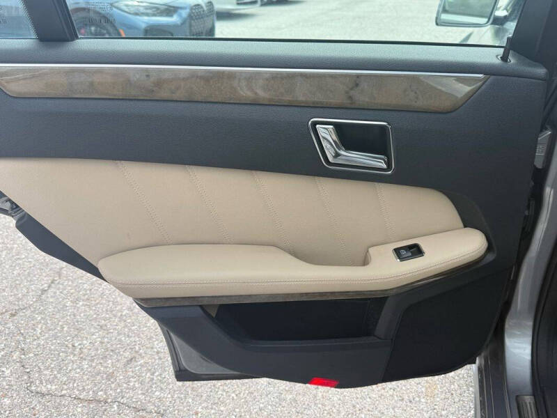 2010 Mercedes-Benz E-Class
