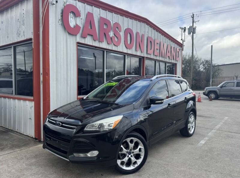 2015 Ford Escape Titanium's photo