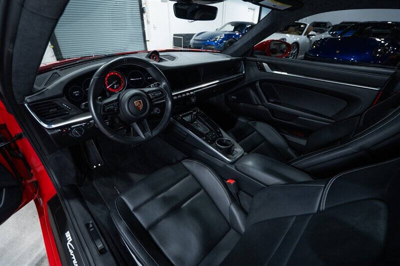 2020 Porsche 911 Carrera S