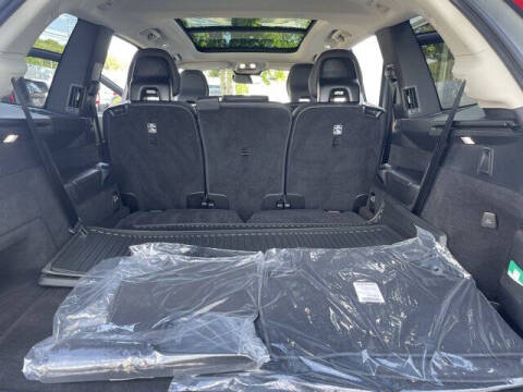 2024 Volvo XC90 B6 Core Bright Theme