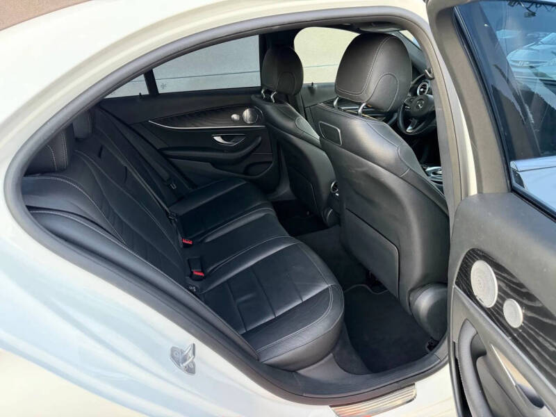 2018 Mercedes-Benz E-Class E 300